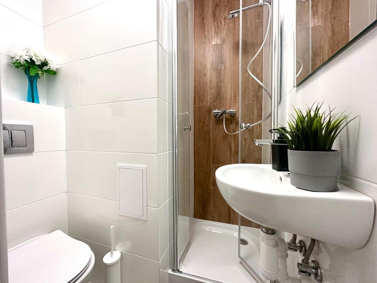 Mmrent Simplicity Room Gdansk Luaran gambar